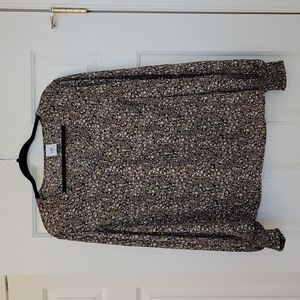 CAbi Blouse Size Medium  Pullover Style V- Neck Gathered Cuff